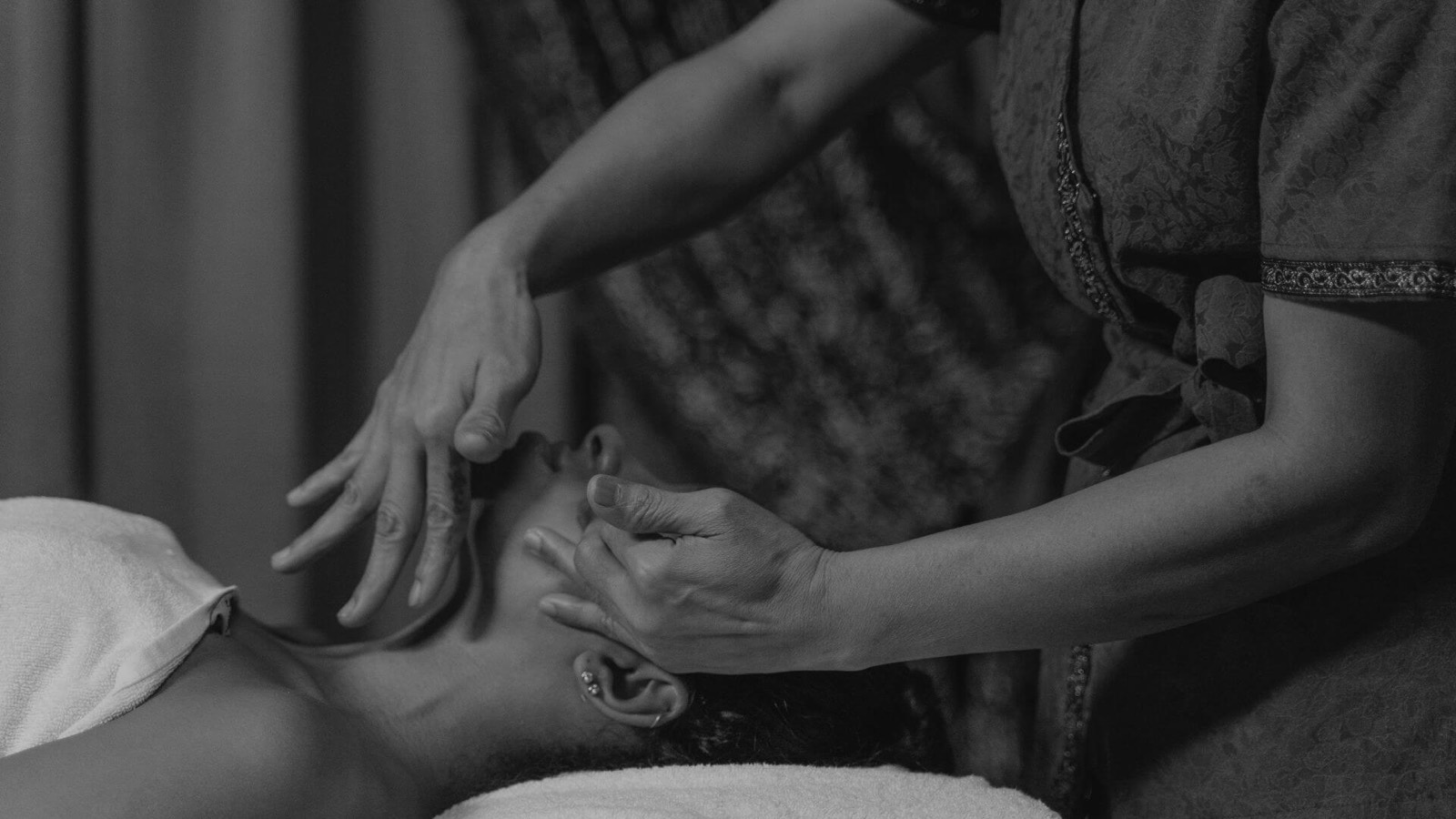 Kopf- und Nackenmassage
